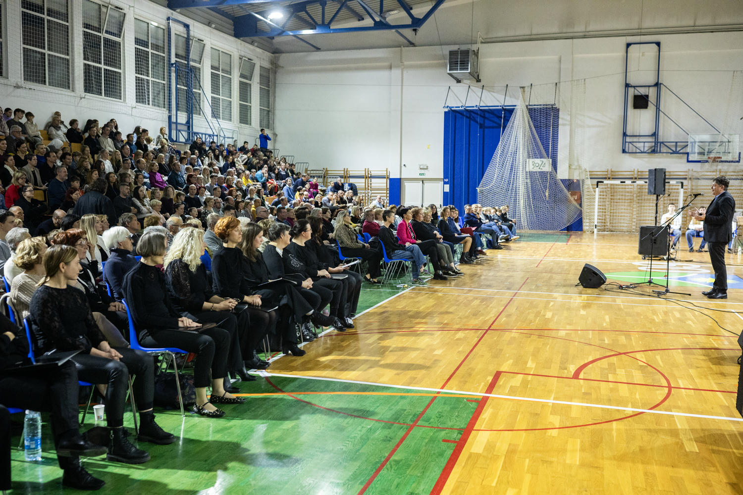 2025 12 11  60 let OS I Roba 74.jpg